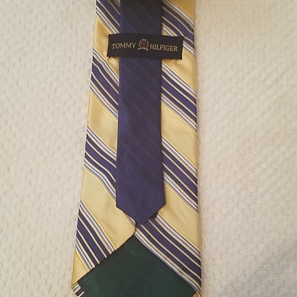 Tommy Hilfiger 100% Silk Tie. Brand NWOT - Picture 2 of 3